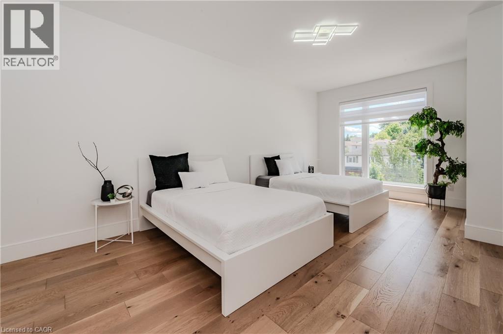 320 Otterbein Road, Kitchener, Ontario  N2B 0A7 - Photo 21 - 40803812