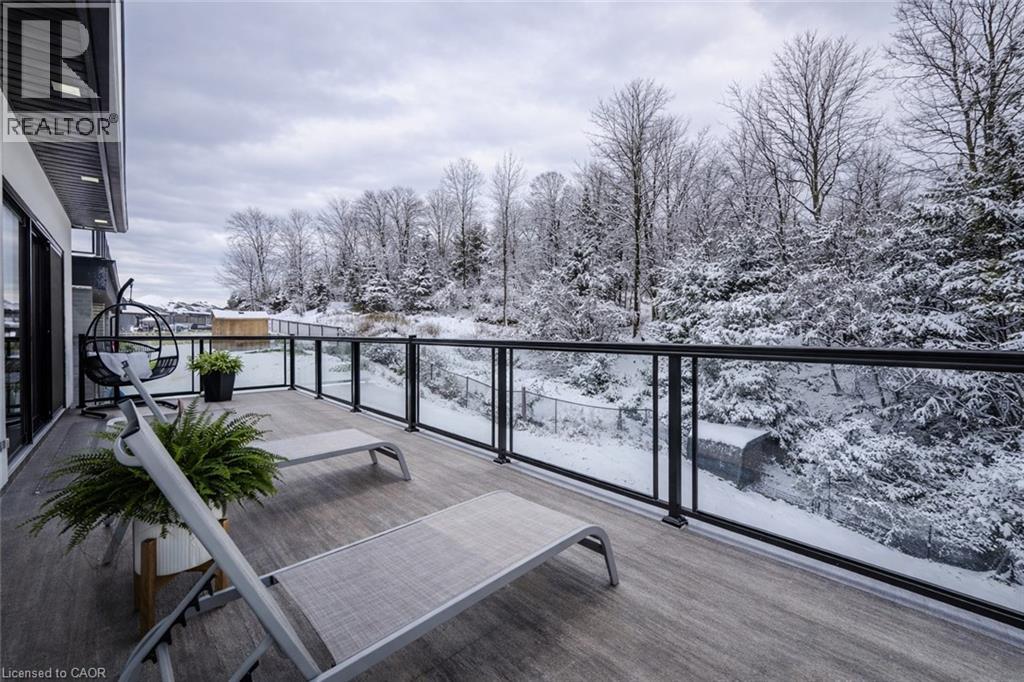 320 Otterbein Road, Kitchener, Ontario  N2B 0A7 - Photo 30 - 40803812