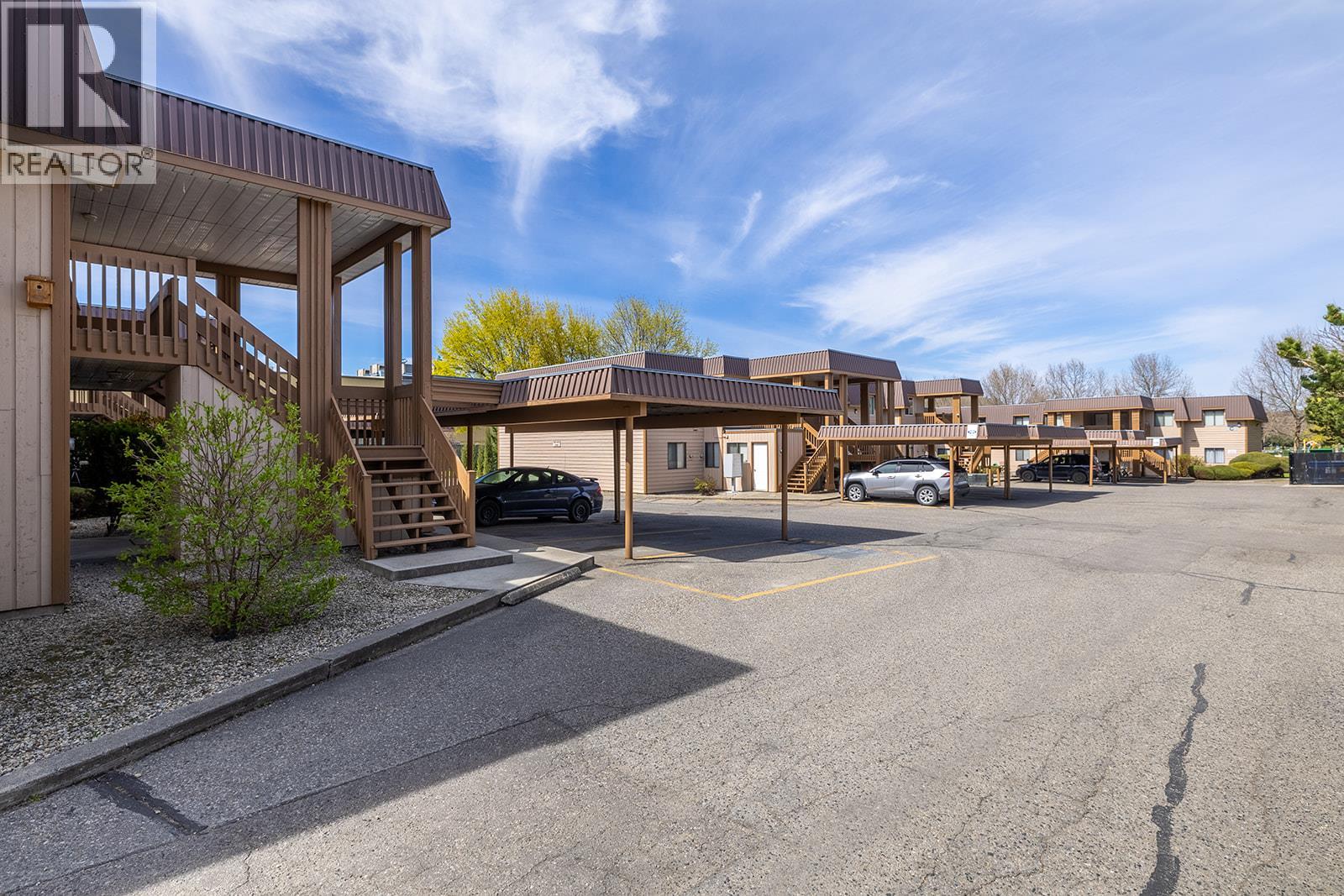 880 Badke Road, Kelowna, British Columbia  V1X 5Z6 - Photo 12 - 10343895