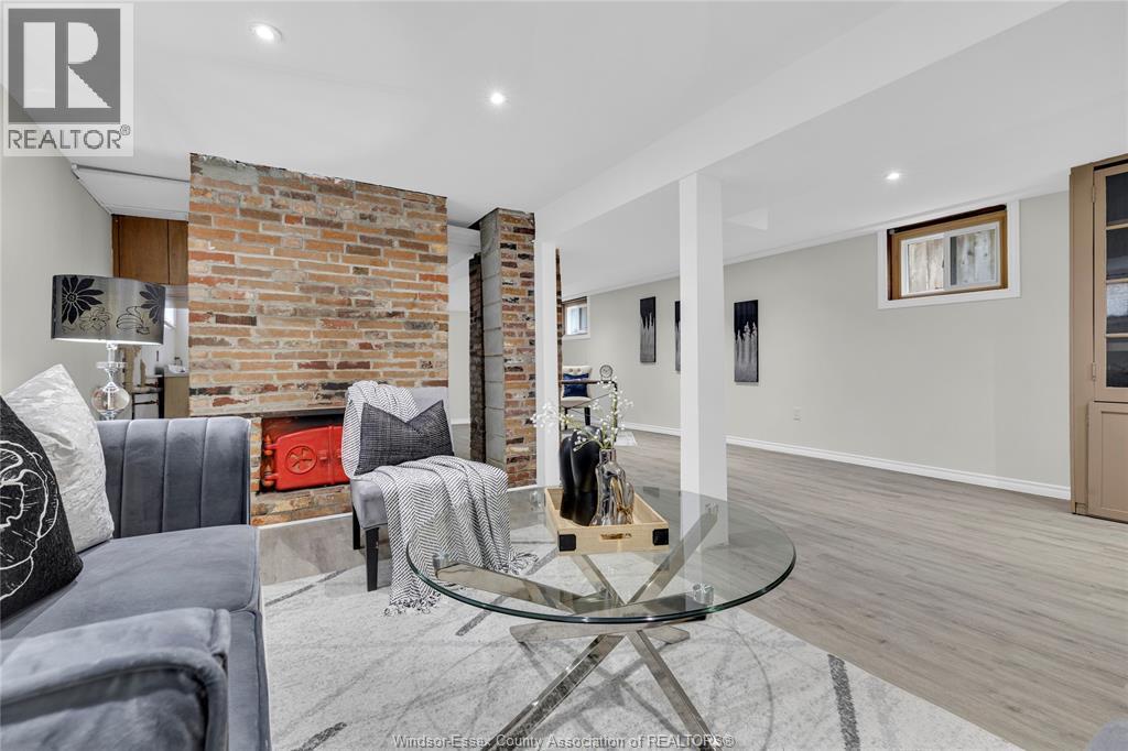 1644 Ford Boulevard, Windsor, Ontario  N8T 2E1 - Photo 24 - 26000497
