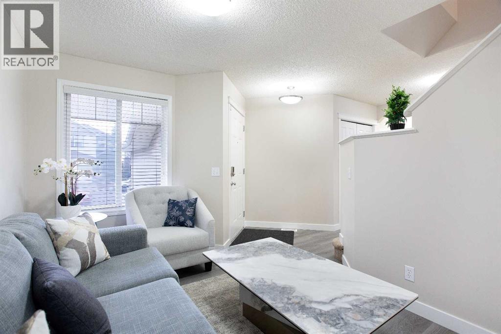 138 Saddlecrest Way Ne, Calgary, Alberta  T3J 5N2 - Photo 8 - A2281095