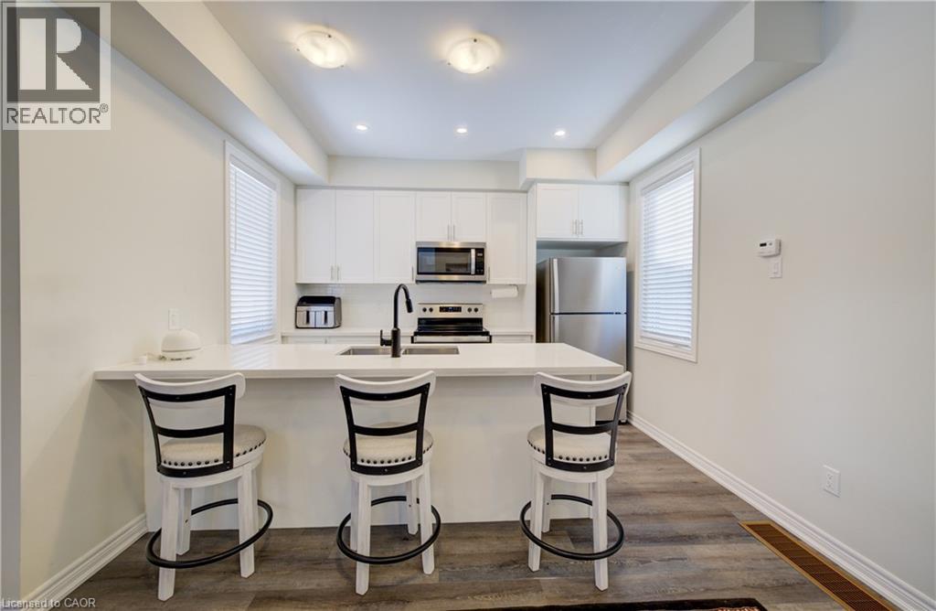 43 Genoa Drive, Hamilton, Ontario  L9B 0K1 - Photo 11 - 40802098