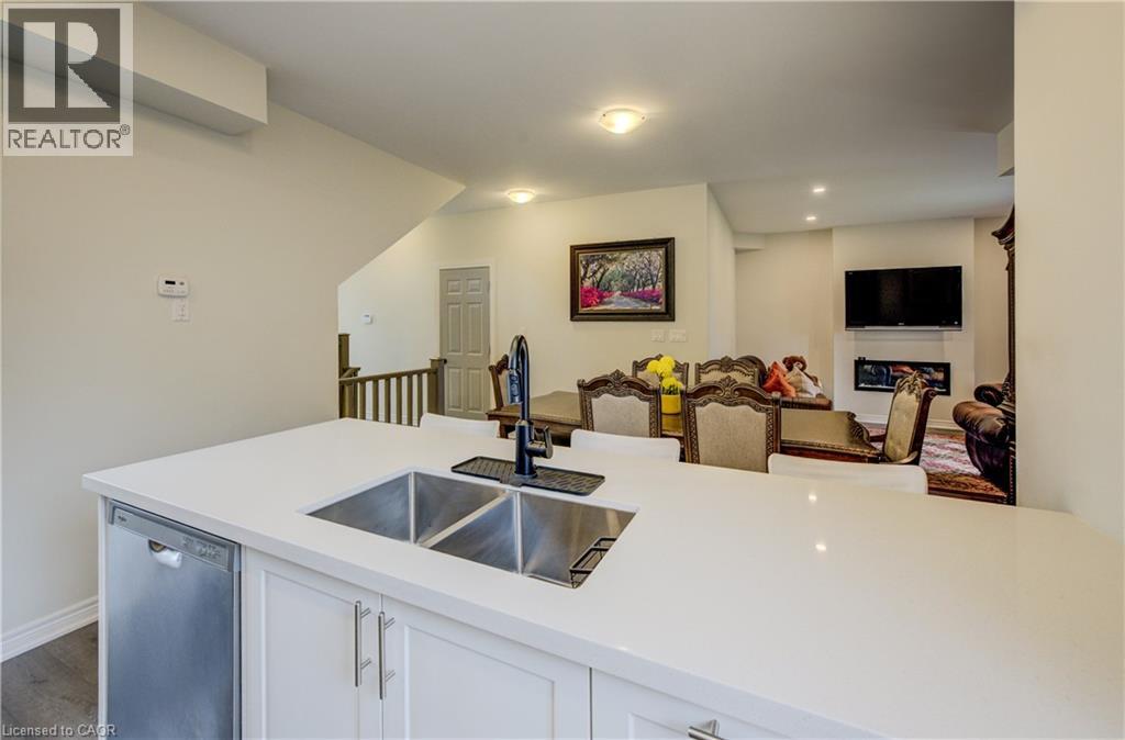 43 Genoa Drive, Hamilton, Ontario  L9B 0K1 - Photo 19 - 40802098