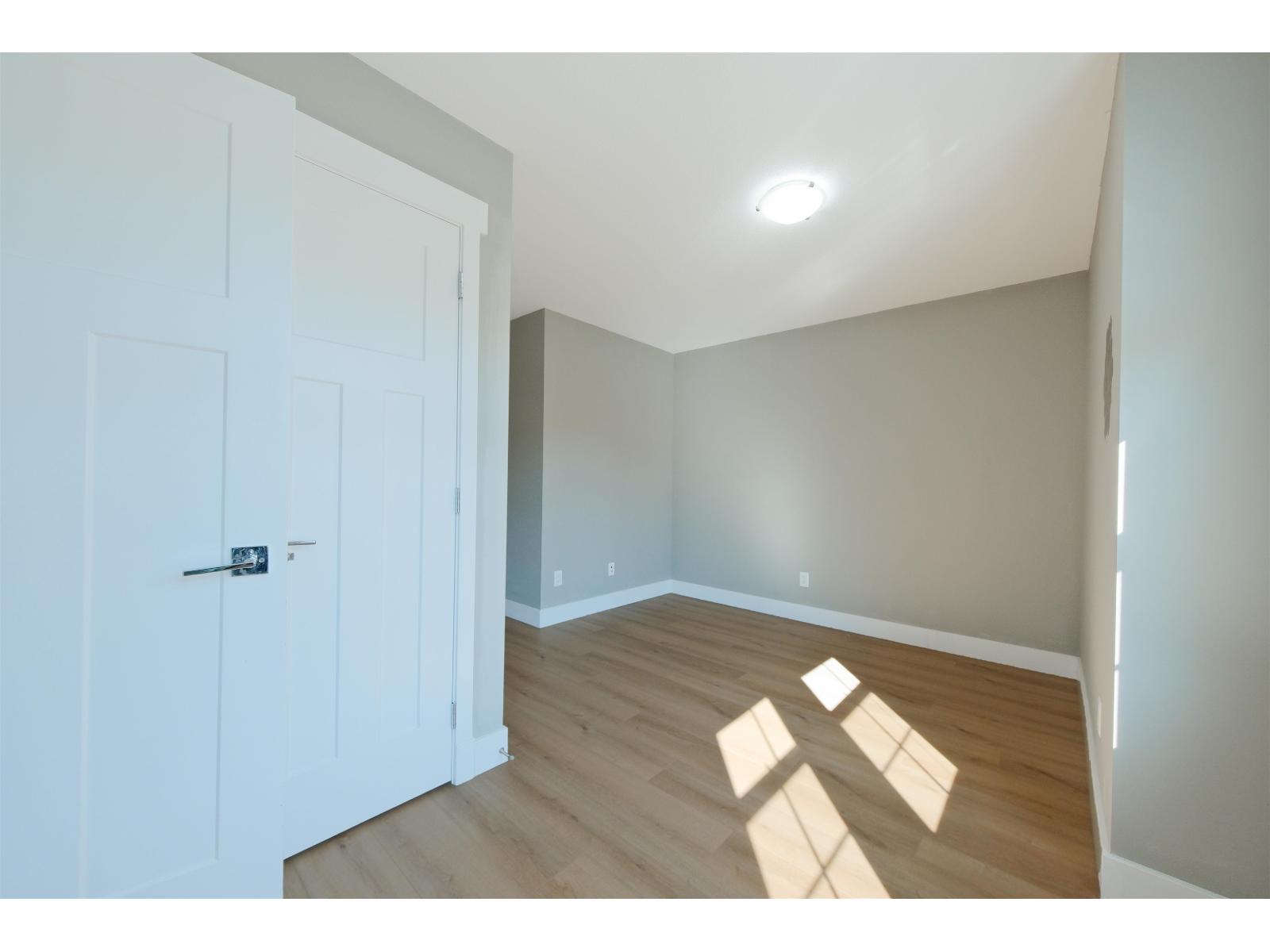 15855 29a Avenue, Surrey, British Columbia  V3Z 0N4 - Photo 19 - R3085948