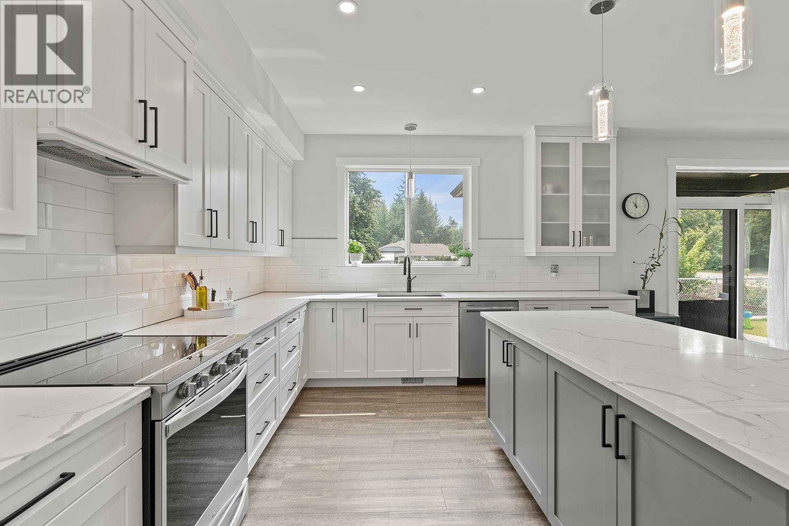 1441 20 Avenue Se Unit# 1, Salmon Arm, British Columbia  V1E 2M9 - Photo 4 - 10362251