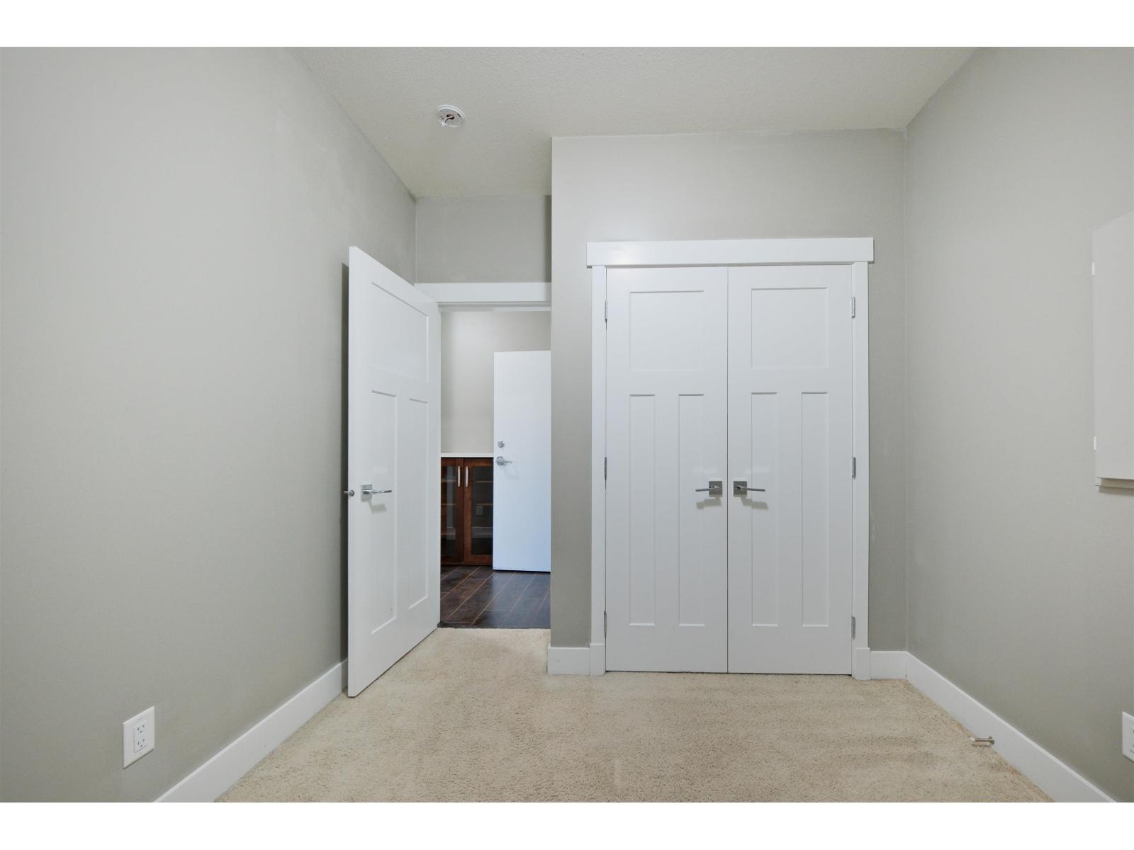 15855 29a Avenue, Surrey, British Columbia  V3Z 0N4 - Photo 37 - R3085948