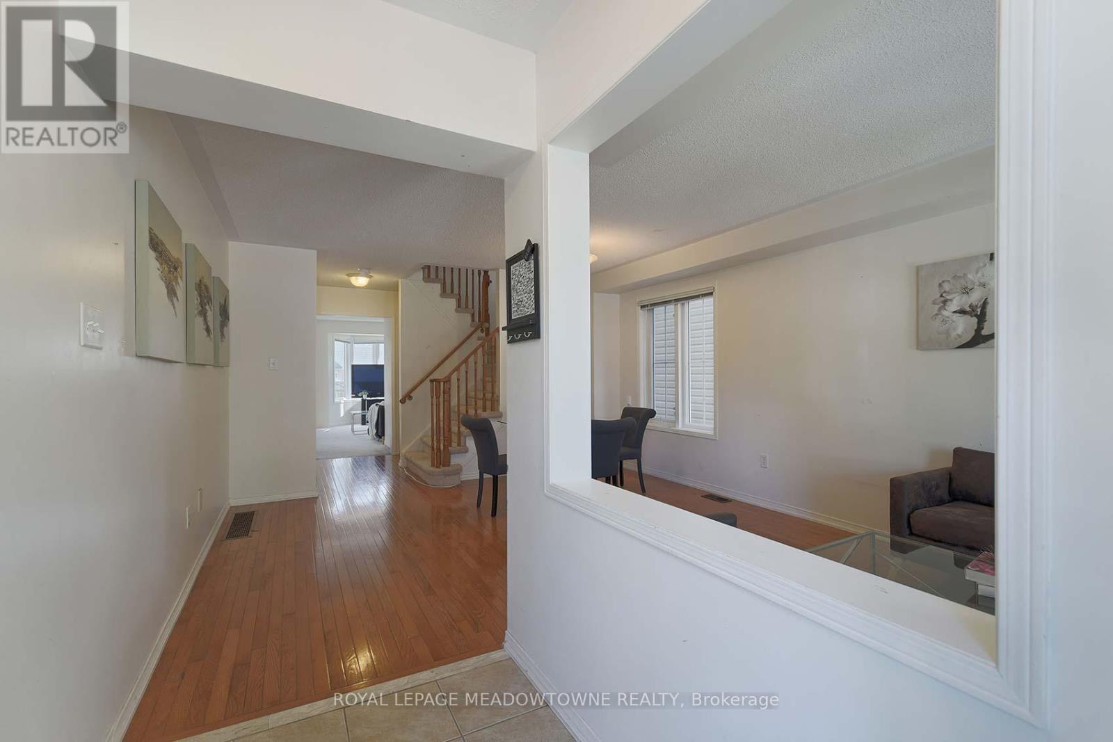 28 Norland Circle, Oshawa (Windfields), Ontario  L1L 0A6 - Photo 7 - E12770280