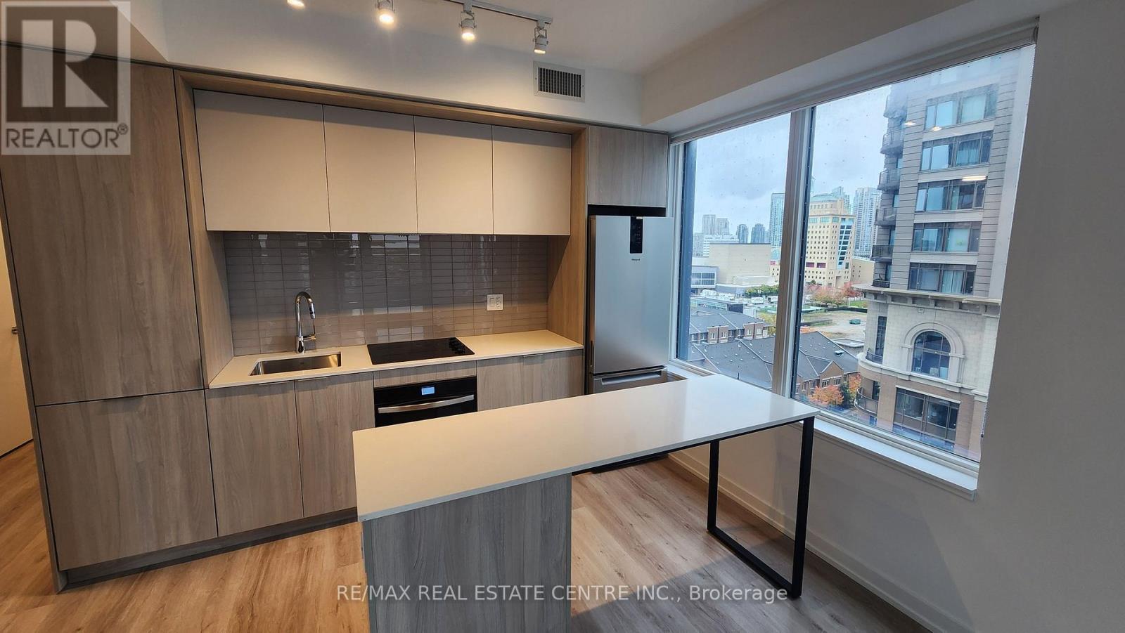 3408 - 395 SQUARE ONE DRIVE, Mississauga, Ontario