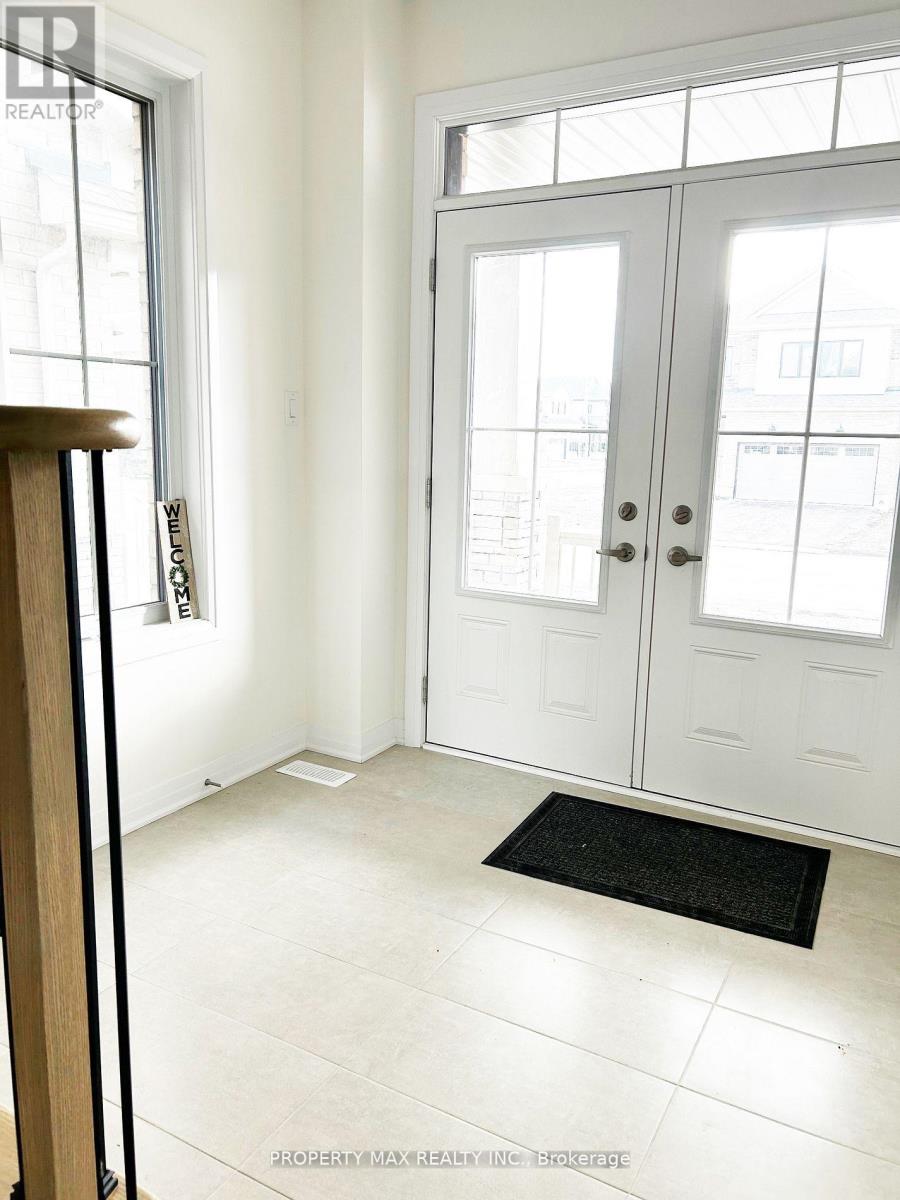 120 Port Crescent, Welland (Dain City), Ontario  L3B 0N2 - Photo 4 - X12770282