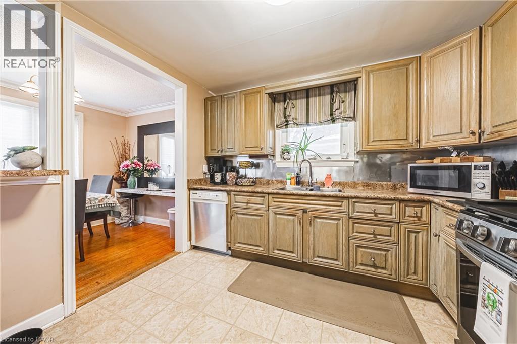 1 Norwich Place, Etobicoke, Ontario  M9V 2Y9 - Photo 11 - 40796278