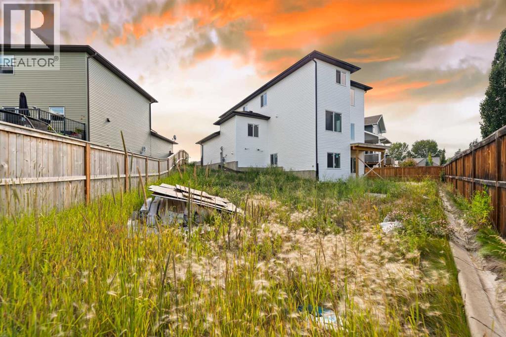 9 Mcclung Gate, Carstairs, Alberta  T0M 0N0 - Photo 29 - A2273235