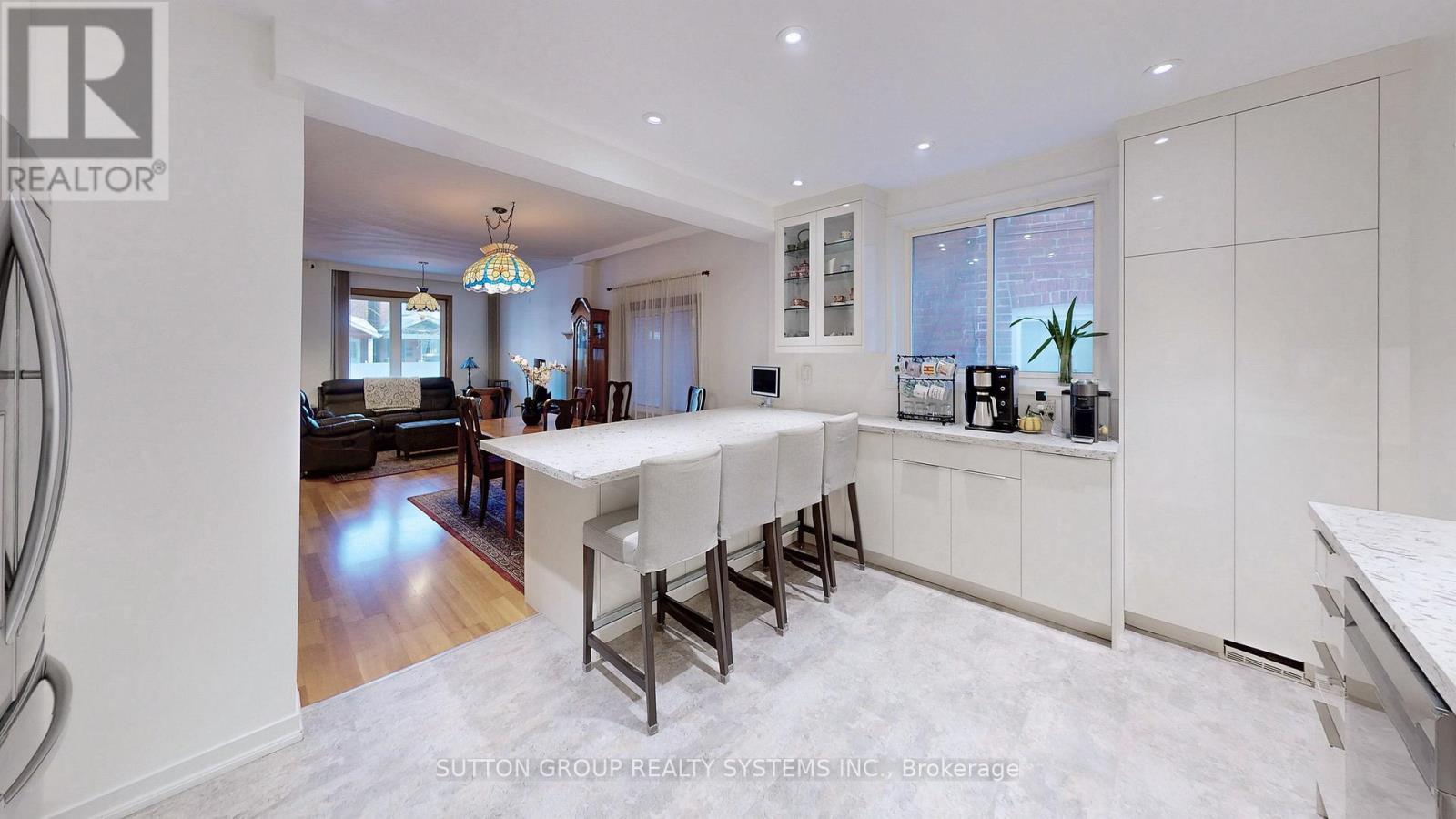 1180 Ossington Avenue, Toronto, Ontario  M6G 3W1 - Photo 11 - C12770302