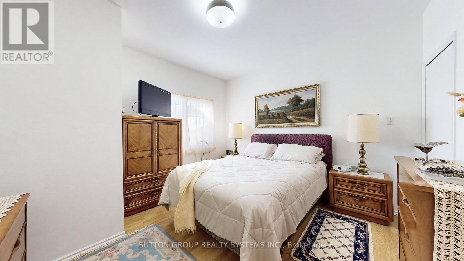 1180 Ossington Avenue, Toronto, Ontario  M6G 3W1 - Photo 13 - C12770302