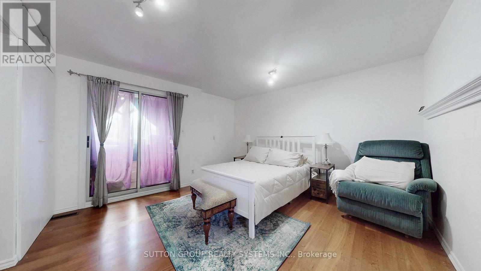 1180 Ossington Avenue, Toronto, Ontario  M6G 3W1 - Photo 26 - C12770302