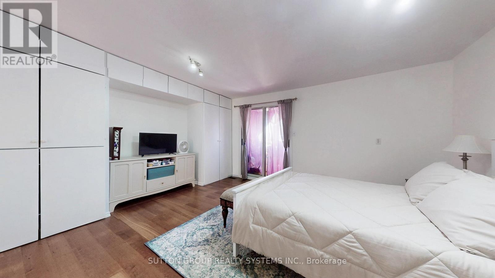 1180 Ossington Avenue, Toronto, Ontario  M6G 3W1 - Photo 28 - C12770302