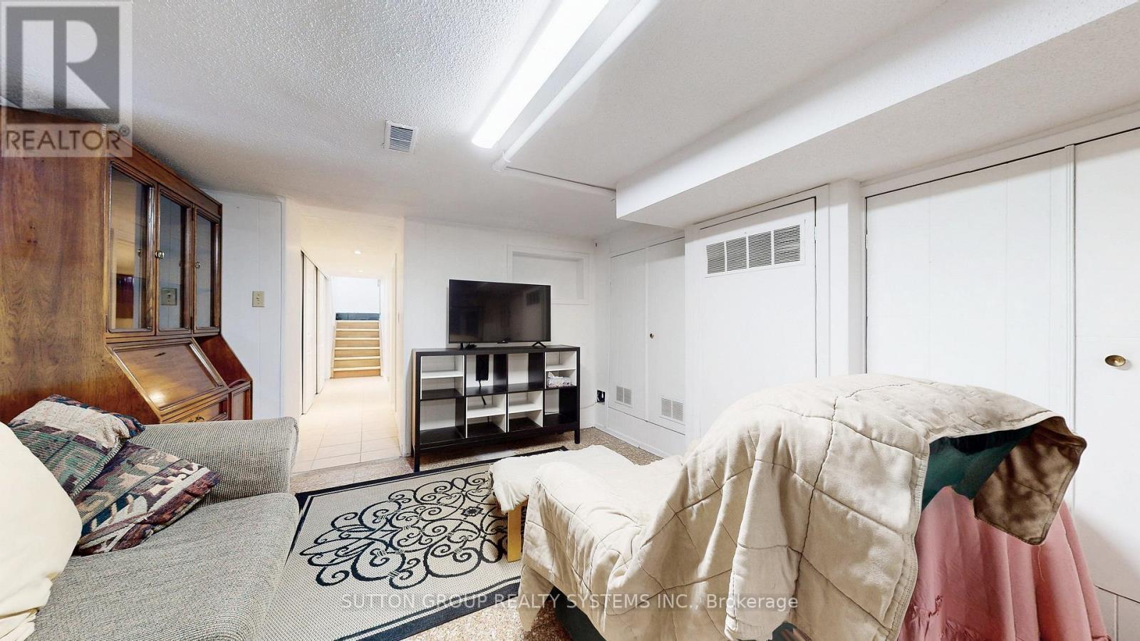 1180 Ossington Avenue, Toronto, Ontario  M6G 3W1 - Photo 31 - C12770302