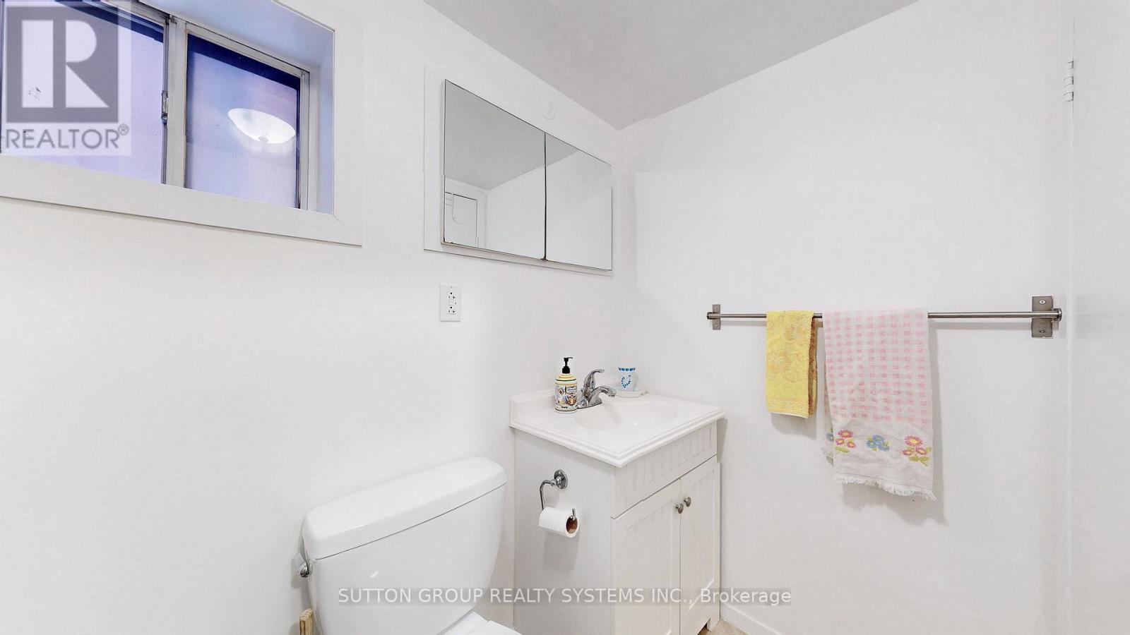 1180 Ossington Avenue, Toronto, Ontario  M6G 3W1 - Photo 38 - C12770302