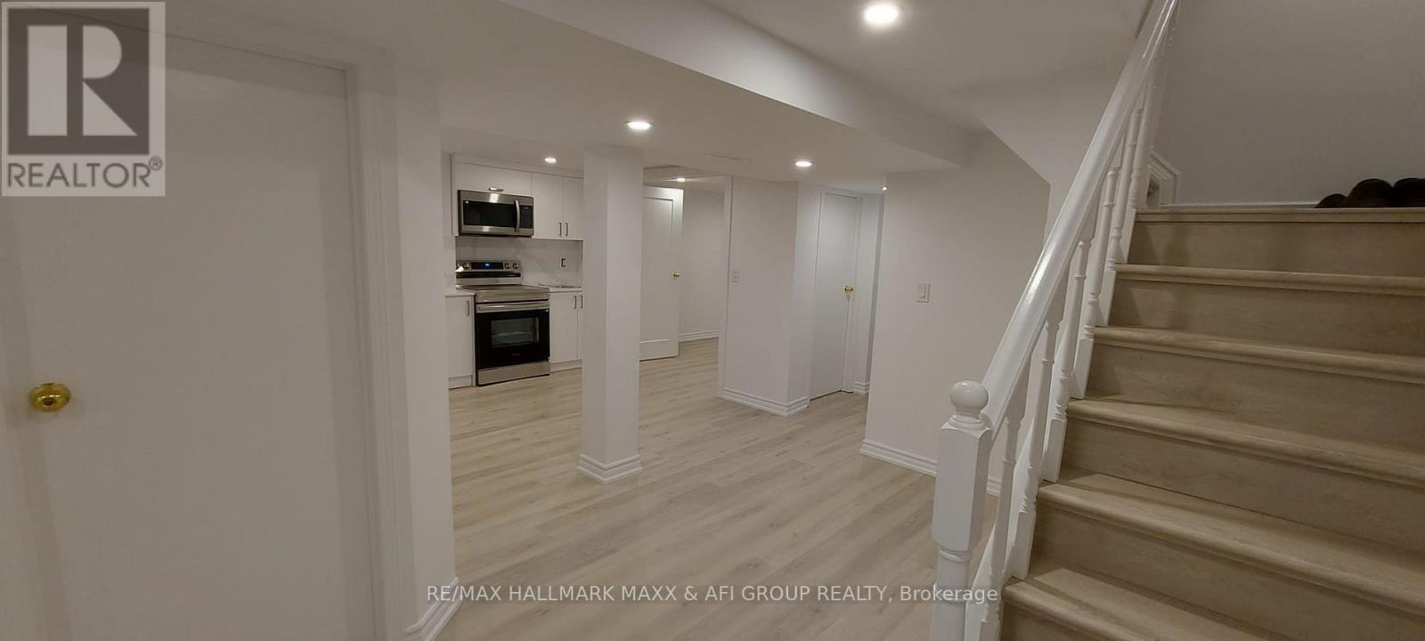 Lower - 568 Brownridge Drive, Vaughan, Ontario  L4J 6B5 - Photo 2 - N12770290