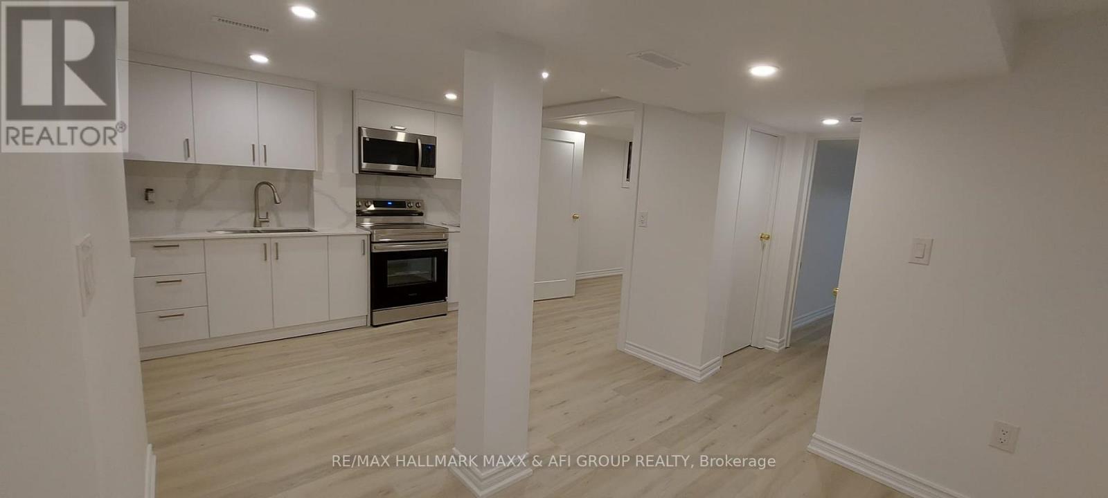 Lower - 568 Brownridge Drive, Vaughan, Ontario  L4J 6B5 - Photo 3 - N12770290