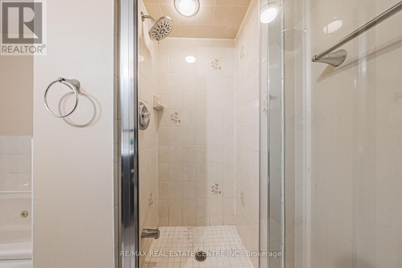 Ph1904 - 2155 Burnhamthorpe Road W, Mississauga (Erin Mills), Ontario  L5L 5P4 - Photo 37 - W12770284