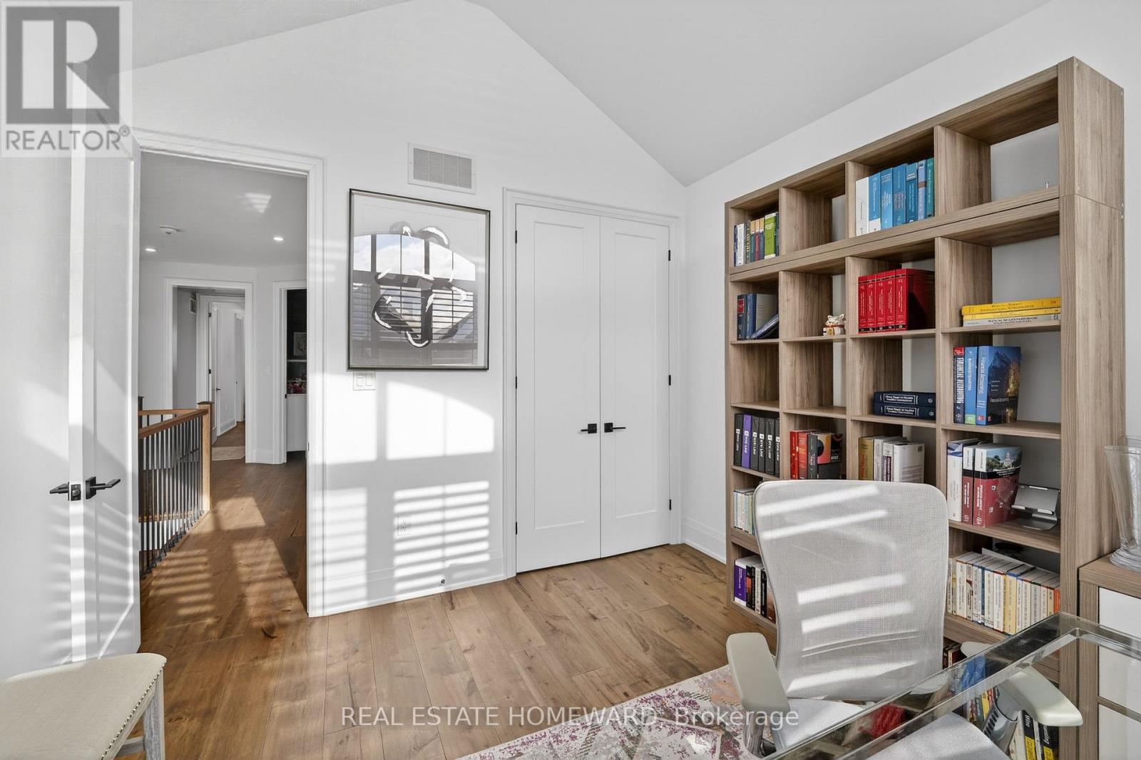 3329 Vernon Powell Drive, Oakville, Ontario  L6H 0Y4 - Photo 20 - W12770304