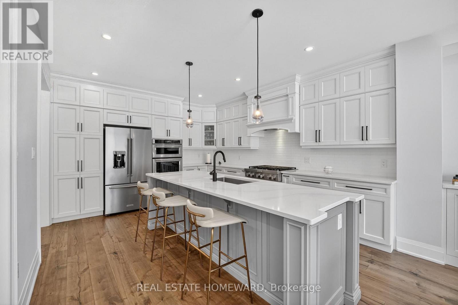 3329 Vernon Powell Drive, Oakville, Ontario  L6H 0Y4 - Photo 9 - W12770304