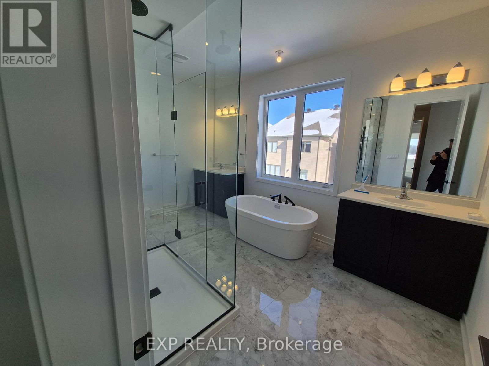 805 Pearly Everlasting Crescent, Ottawa, Ontario  K0A 2Z0 - Photo 15 - X12770332