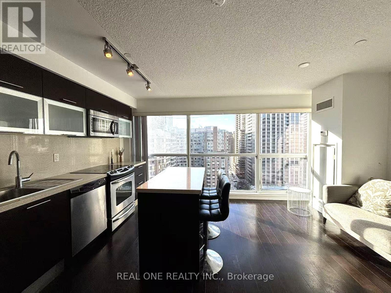 1222 - 386 Yonge Street, Toronto, Ontario  M5B 0A5 - Photo 12 - C12770312