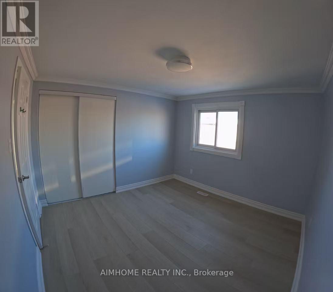 21 Halder Crescent, Markham, Ontario  L3R 7E9 - Photo 5 - N12770316