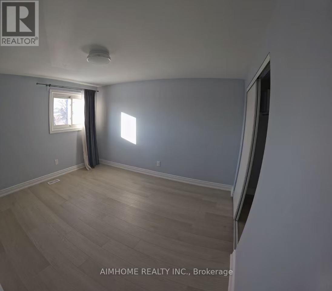 21 Halder Crescent, Markham, Ontario  L3R 7E9 - Photo 6 - N12770316