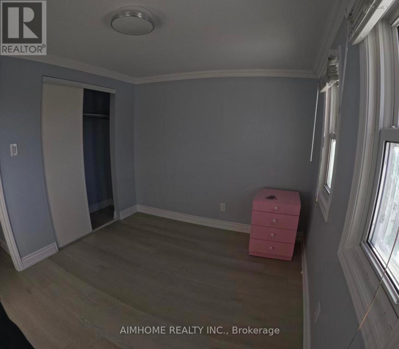 21 Halder Crescent, Markham, Ontario  L3R 7E9 - Photo 7 - N12770316