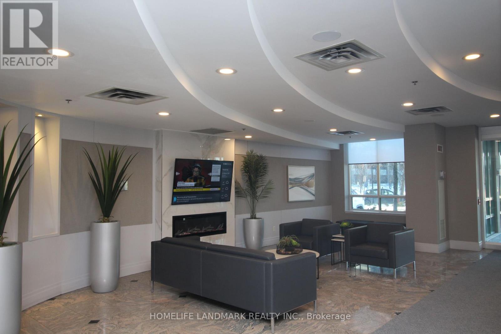 718 - 39 Oneida Crescent, Richmond Hill, Ontario  L4B 4T9 - Photo 19 - N12770340