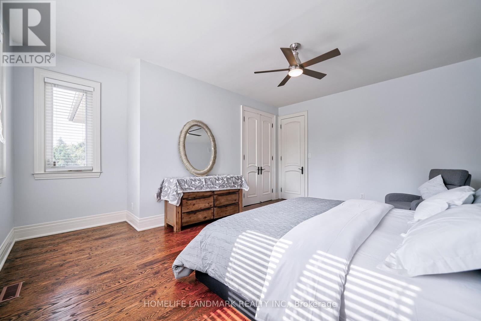 21 Kirkdale Crescent, Toronto, Ontario  M3B 2J7 - Photo 18 - C12770344