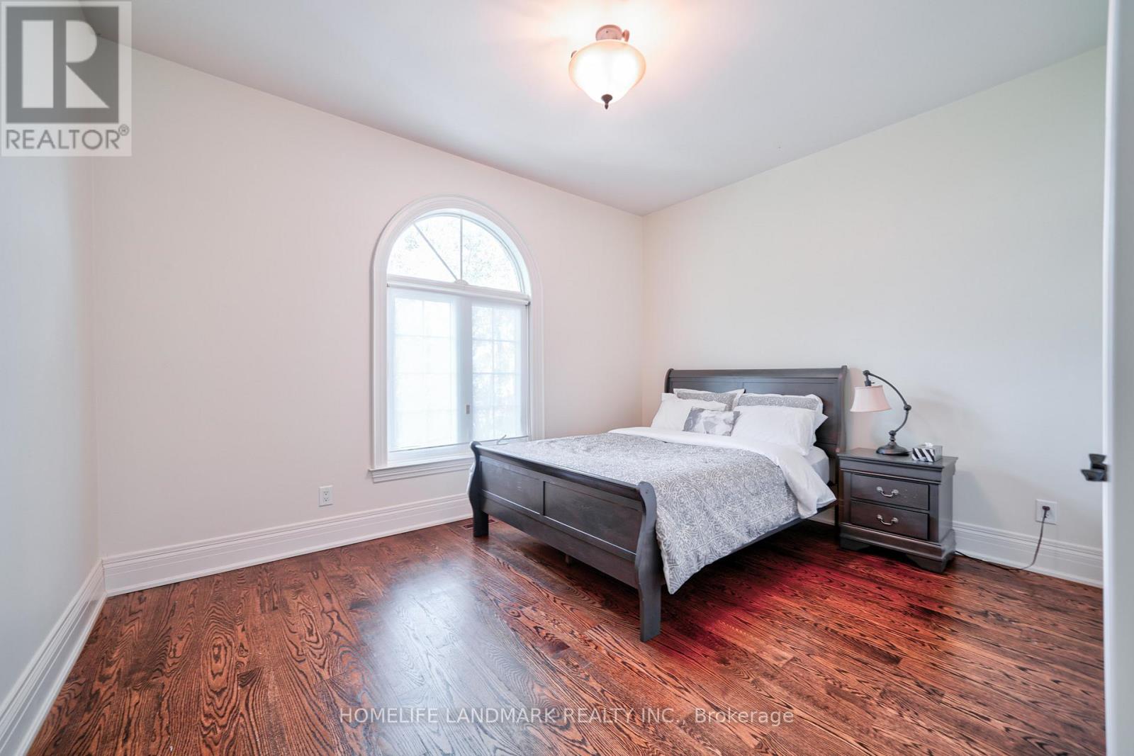 21 Kirkdale Crescent, Toronto, Ontario  M3B 2J7 - Photo 21 - C12770344