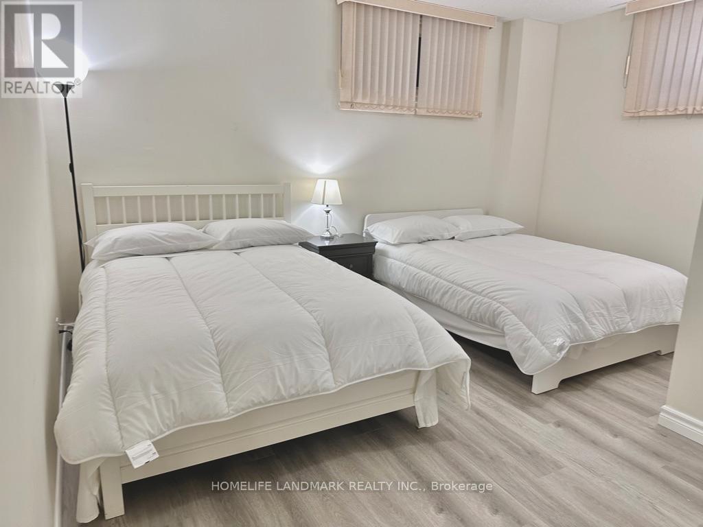 21 Kirkdale Crescent, Toronto, Ontario  M3B 2J7 - Photo 32 - C12770344