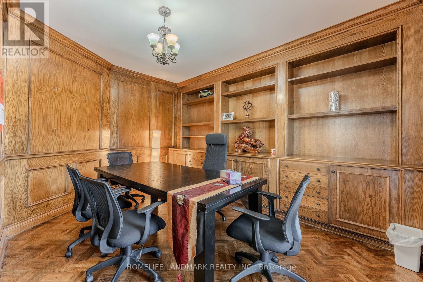 21 Kirkdale Crescent, Toronto, Ontario  M3B 2J7 - Photo 5 - C12770344