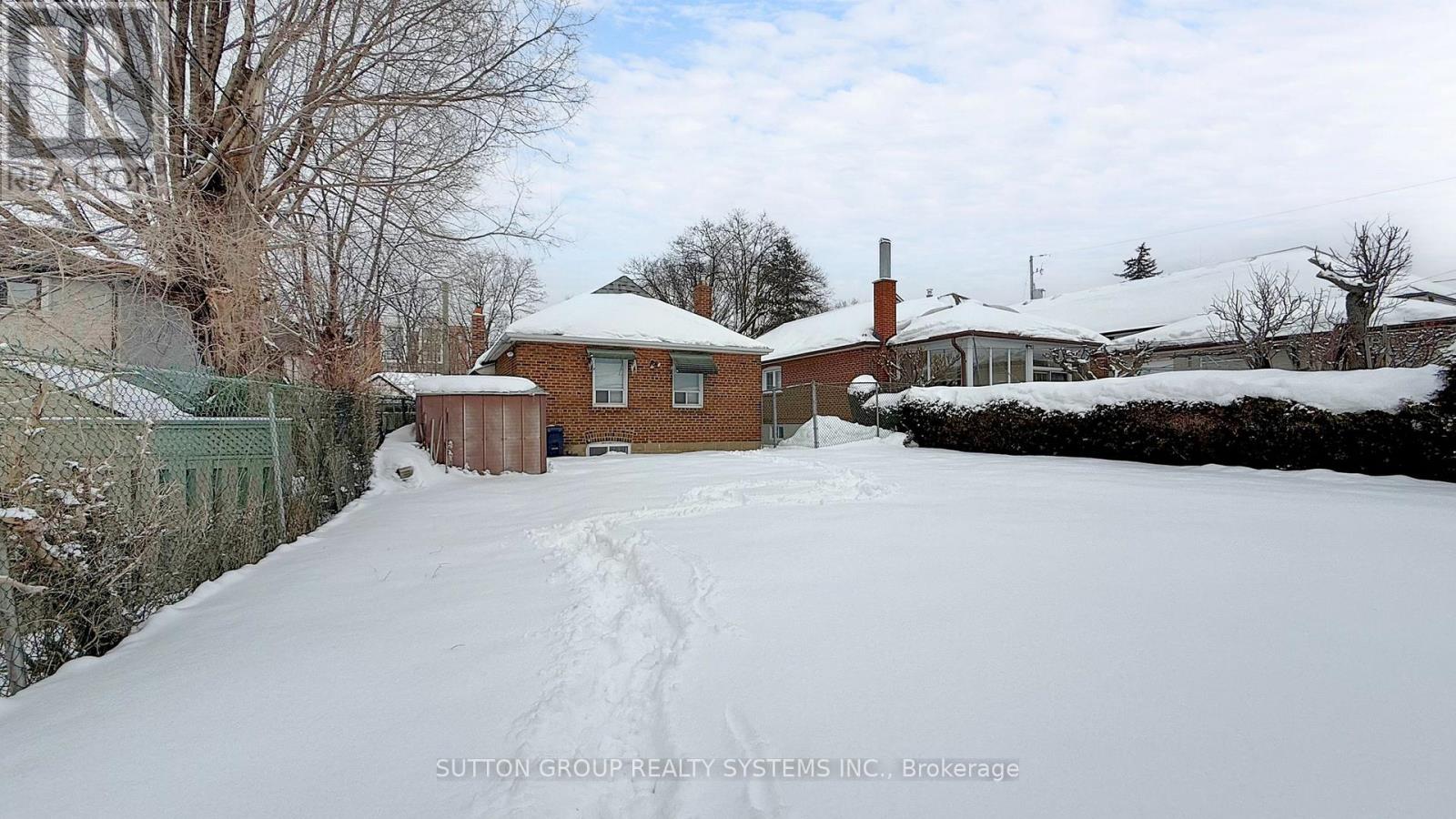 199 Strathnairn Avenue, Toronto, Ontario  M6M 2G6 - Photo 29 - W12770322