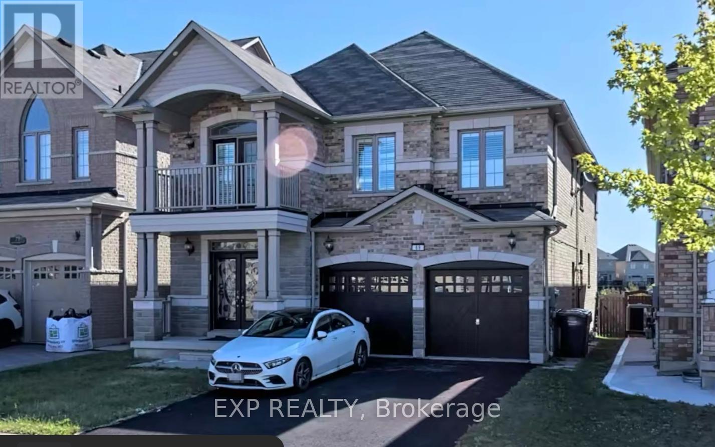 69 GARDENBROOKE TRAIL, Brampton, Ontario
