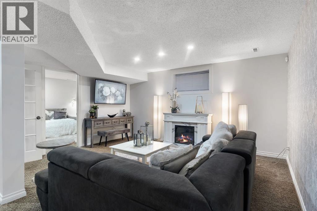 149 West Creek Boulevard, Chestermere, Alberta  T1X 1M2 - Photo 41 - A2276355