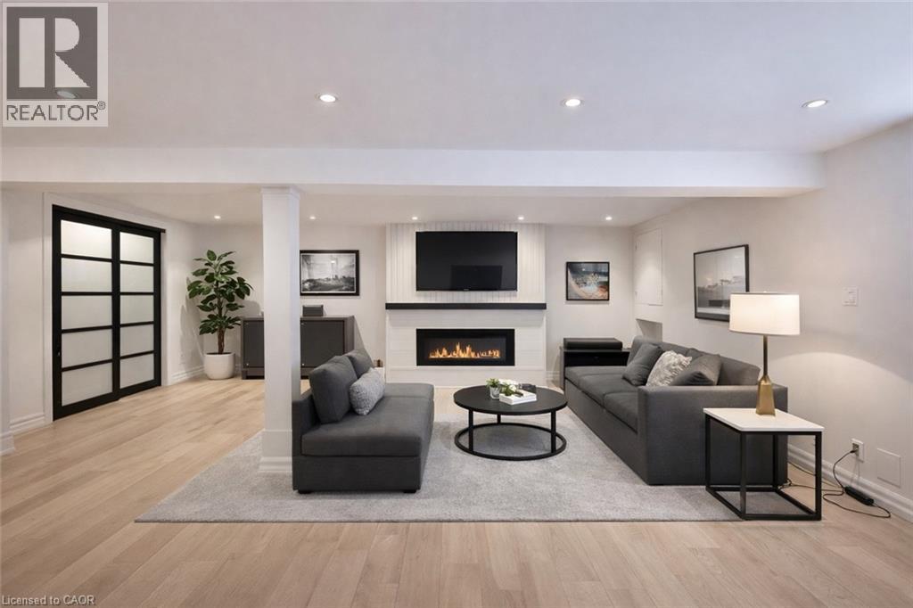 502 Bohemia Crescent, Oakville, Ontario  L6J 2K8 - Photo 38 - 40802563