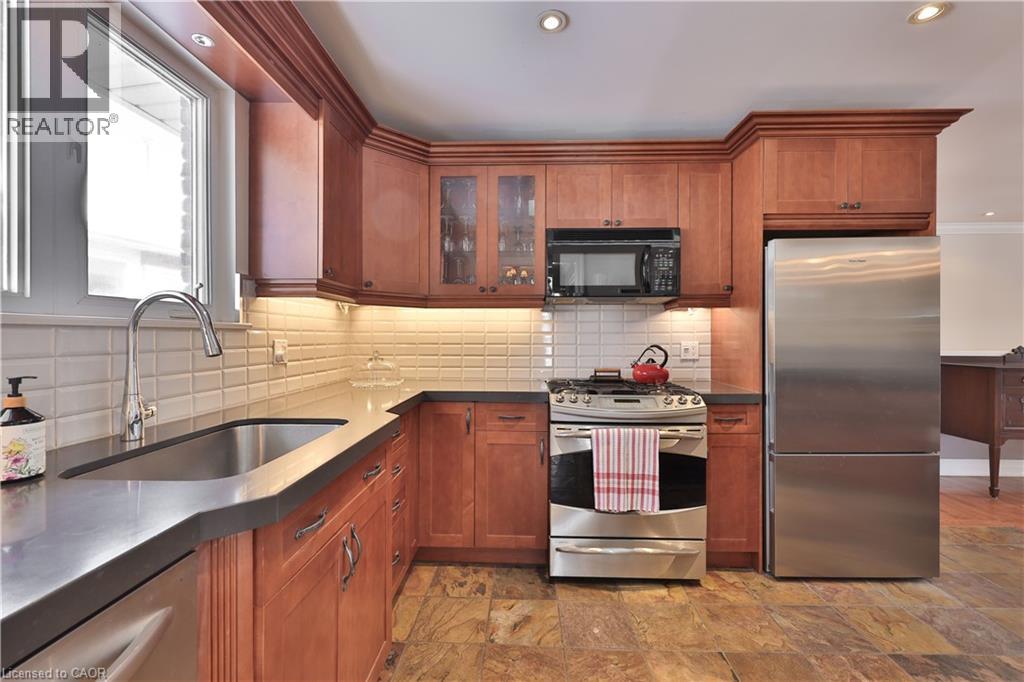 502 Bohemia Crescent, Oakville, Ontario  L6J 2K8 - Photo 21 - 40802563