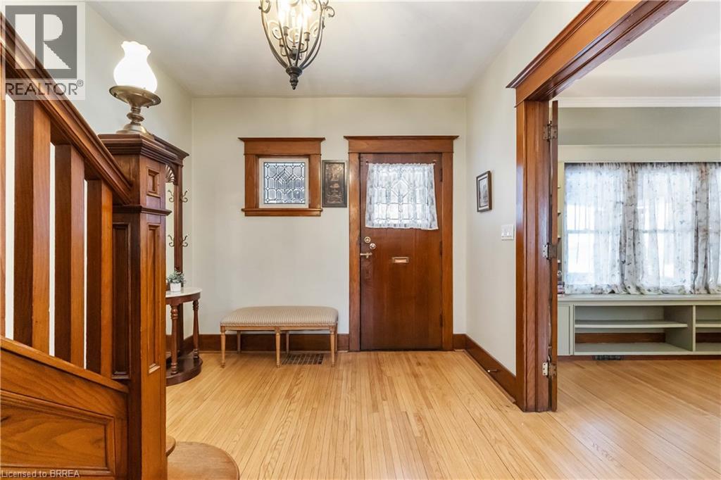 204 Brant Avenue, Brantford, Ontario  N3T 3H9 - Photo 13 - 40800366