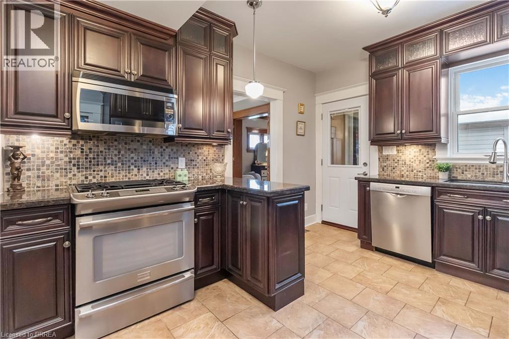 204 Brant Avenue, Brantford, Ontario  N3T 3H9 - Photo 16 - 40800366