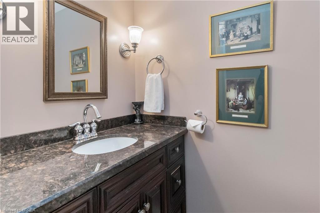 204 Brant Avenue, Brantford, Ontario  N3T 3H9 - Photo 19 - 40800366