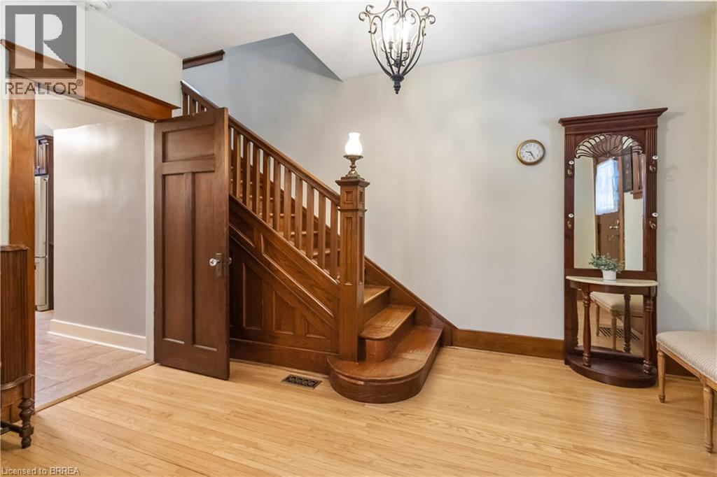 204 Brant Avenue, Brantford, Ontario  N3T 3H9 - Photo 20 - 40800366