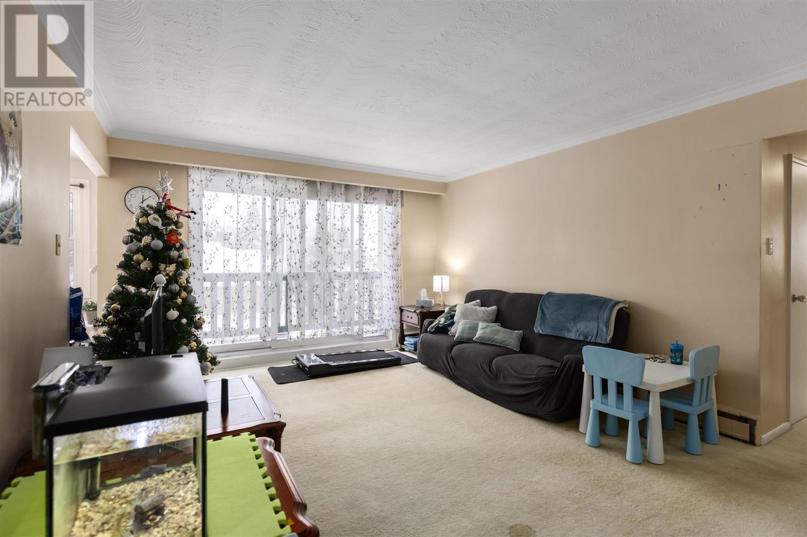 570 Macdonald Ave # 303, Sault Ste. Marie, Ontario  P6B 1J3 - Photo 3 - SM253485