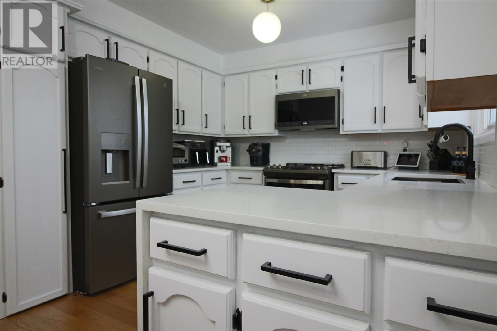 121 Centennial Ave, Sault Ste. Marie, Ontario  P6A 5B2 - Photo 17 - SM260092