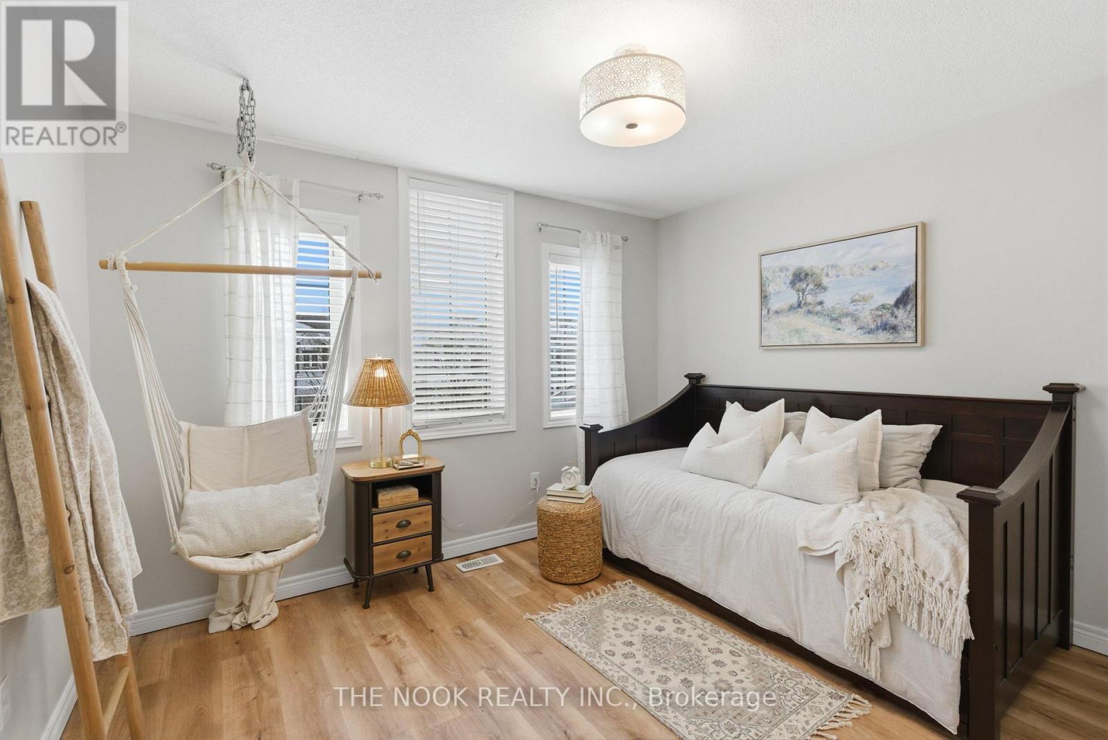 8 Northgrove Crescent, Whitby, Ontario  L1M 2M8 - Photo 21 - E12770400