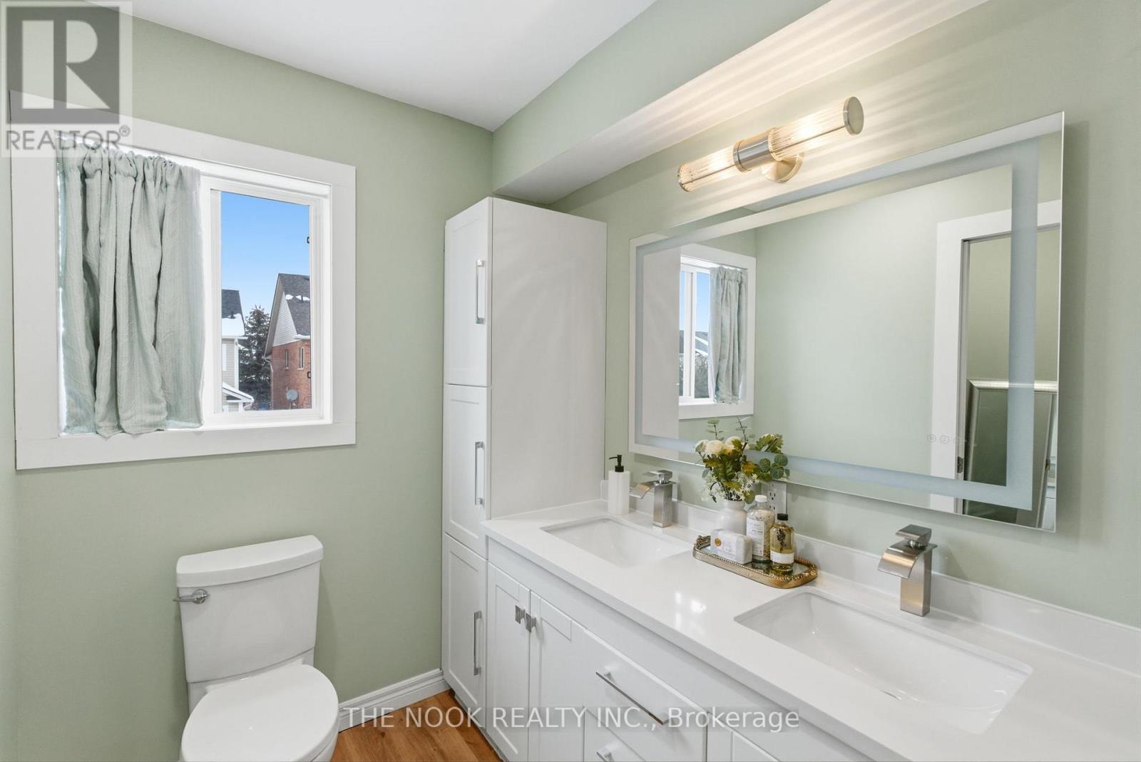 8 Northgrove Crescent, Whitby, Ontario  L1M 2M8 - Photo 30 - E12770400