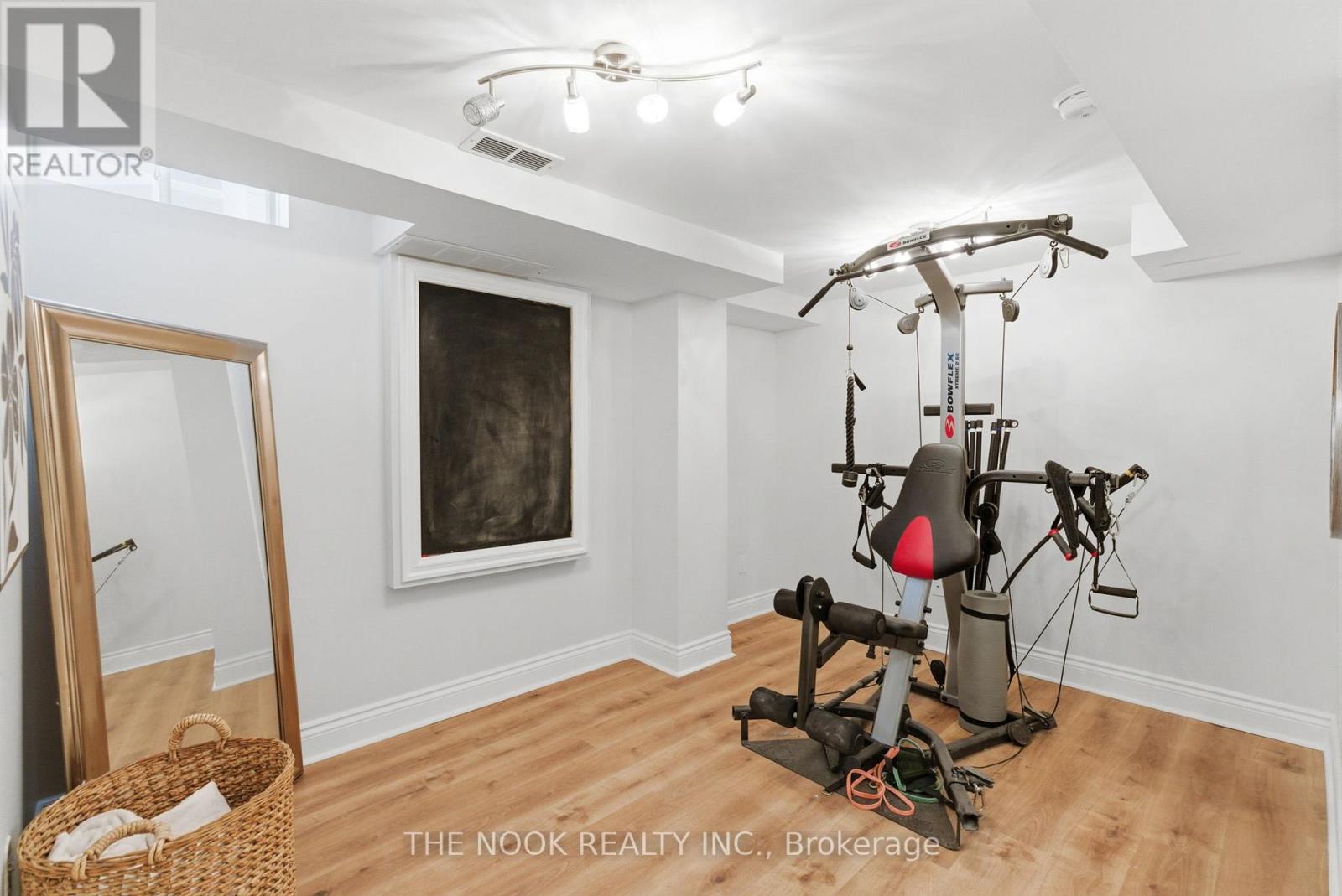 8 Northgrove Crescent, Whitby, Ontario  L1M 2M8 - Photo 39 - E12770400